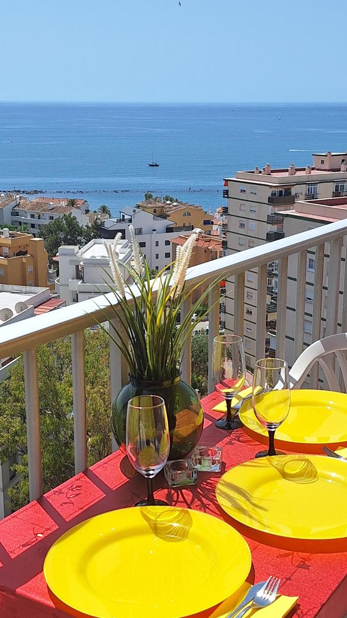 Jupiter Apartment Sea View Benalmádena Dış mekan fotoğraf
